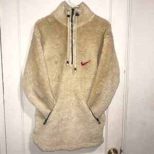 Nike Pullover